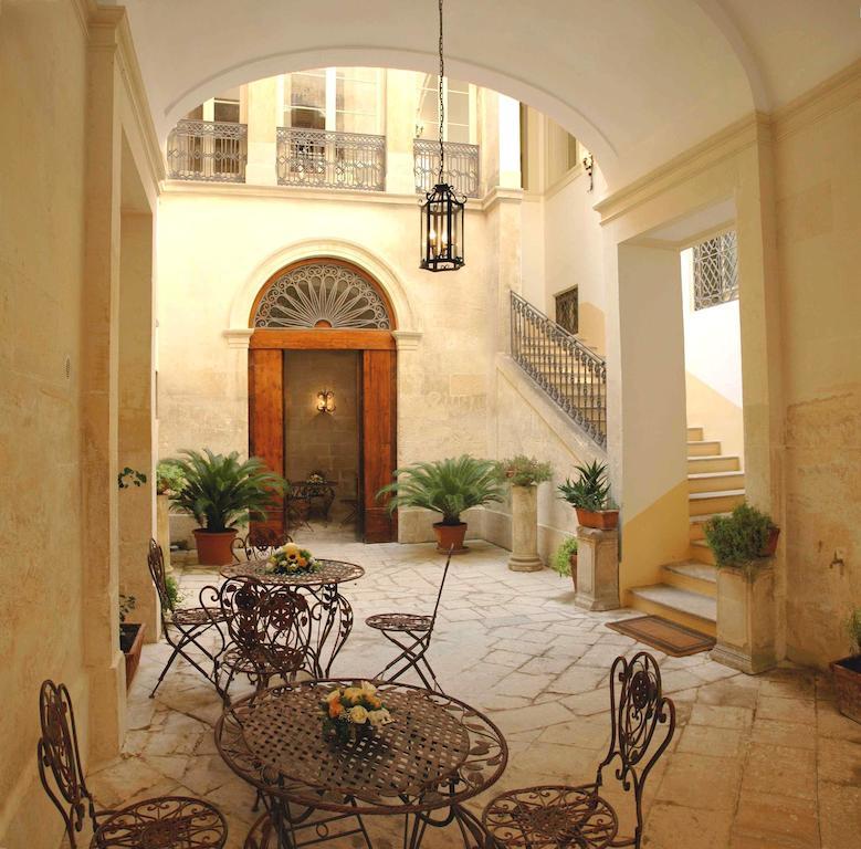 Antico Belvedere B&B Lecce Buitenkant foto