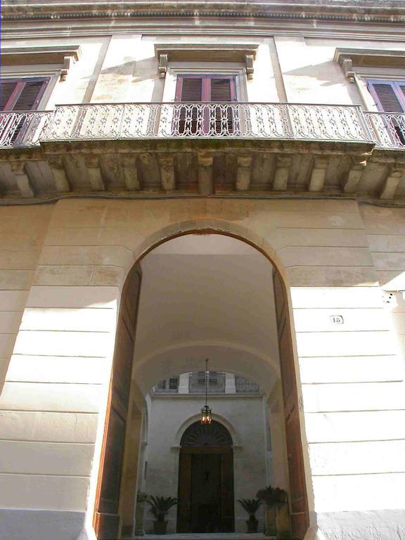 Antico Belvedere B&B Lecce Buitenkant foto